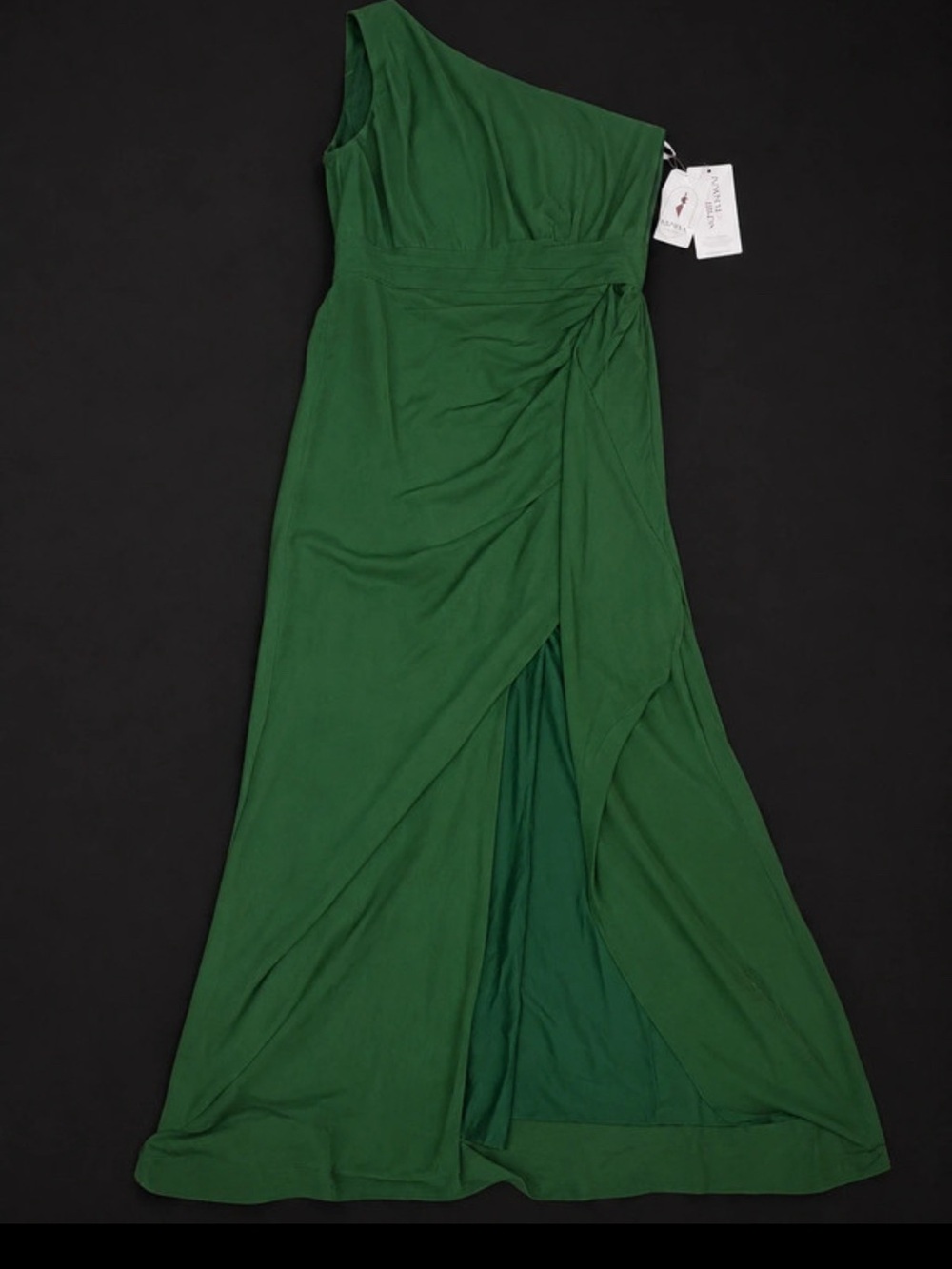 One-Shoulder Emerald Green Evening Gown